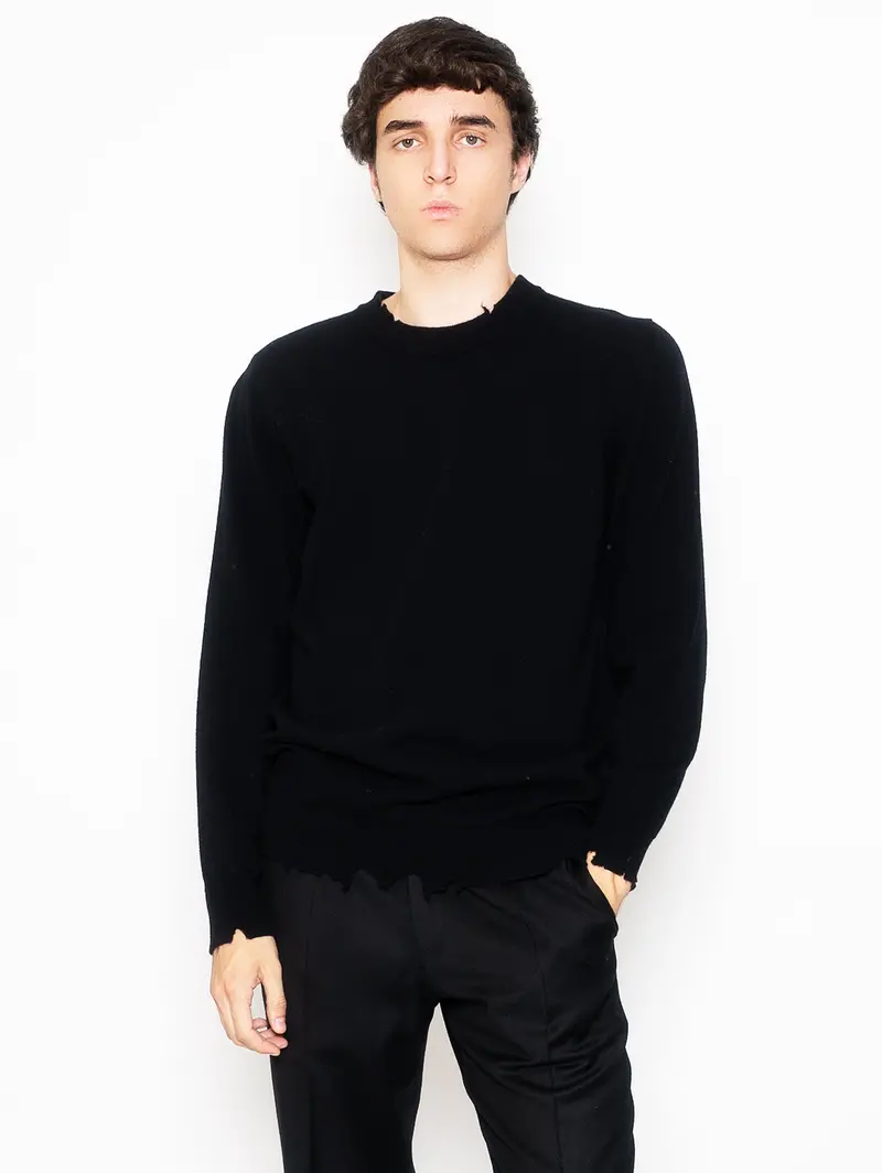 Black Crew Neck Sweater With Raw-Hem Detail 1