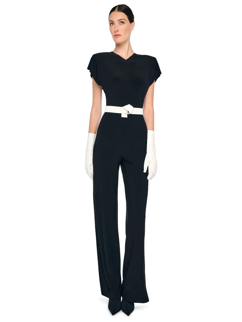 Black V-Neck Tracksuit Set 1