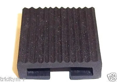Campbell Hausfeld & Craftsman Air Compressor Rubber Foot Mount (Part #St041600Av) 1