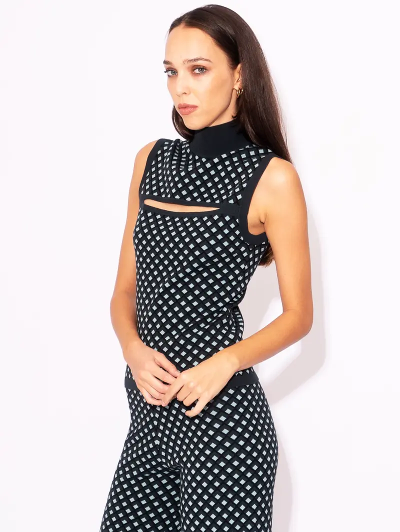 Green Cut-Out Detail Top 1