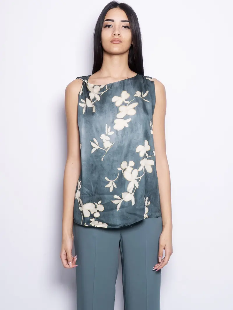 Green Floral-Print Viscose Top 1