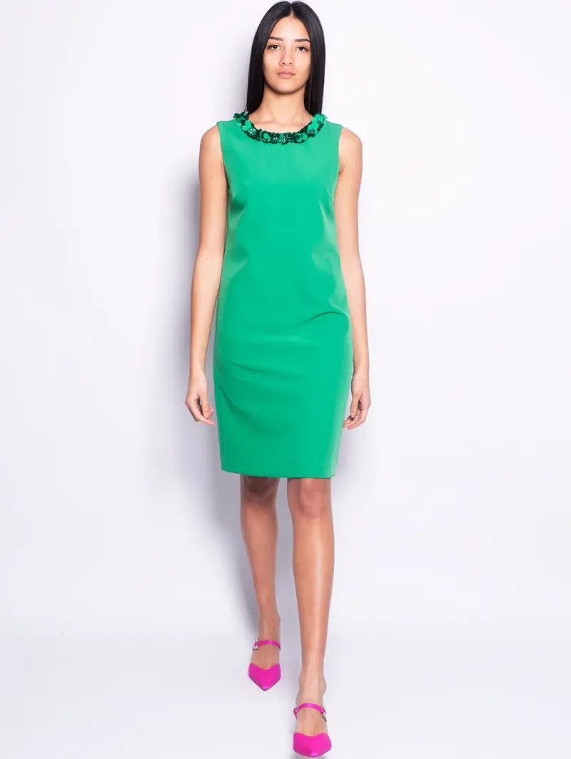 Green Round-Neck Mini Dress Adorned With Sparkling Sequins 1