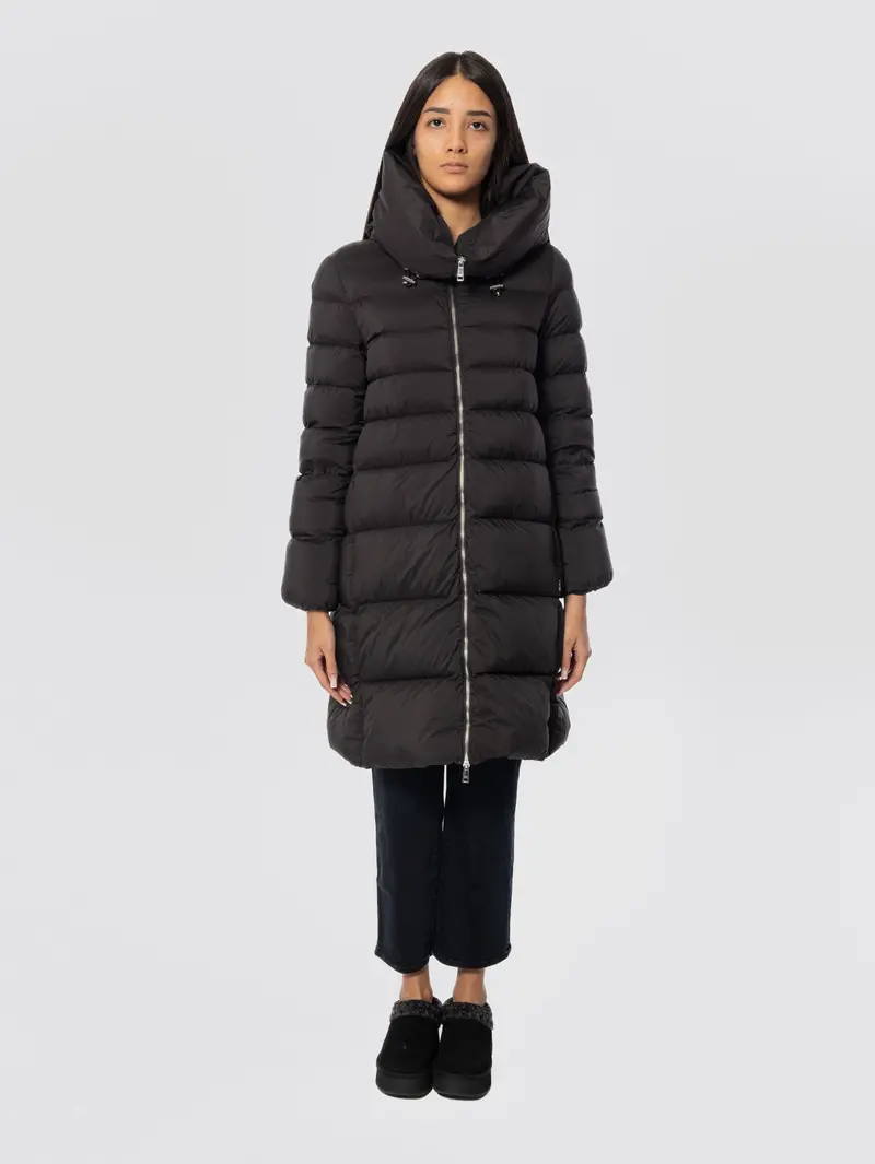 Long Hooded Down Coat In Black 1