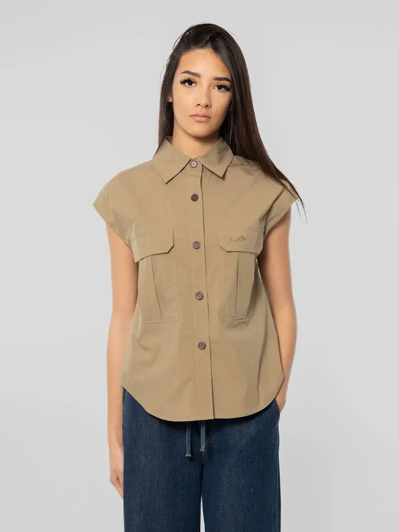 Oversized Green Shirt With Applied Pockets 1